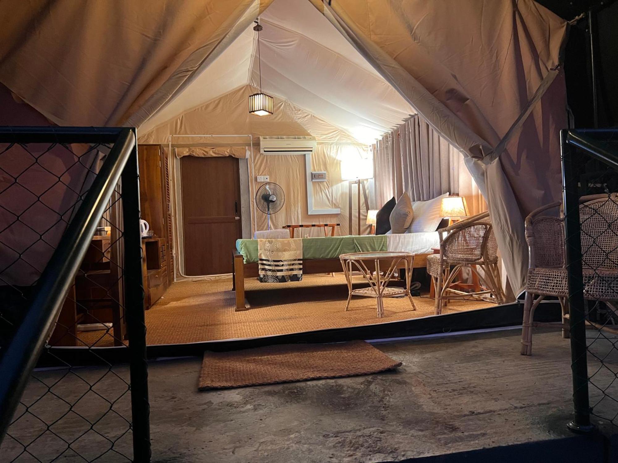 Готель At One - Glamping Rekawa Екстер'єр фото