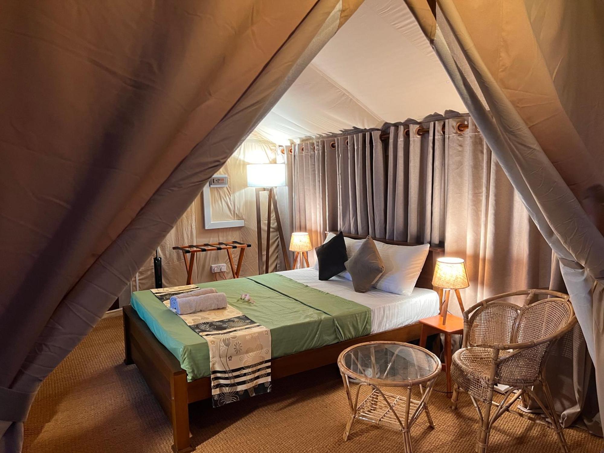 Готель At One - Glamping Rekawa Екстер'єр фото