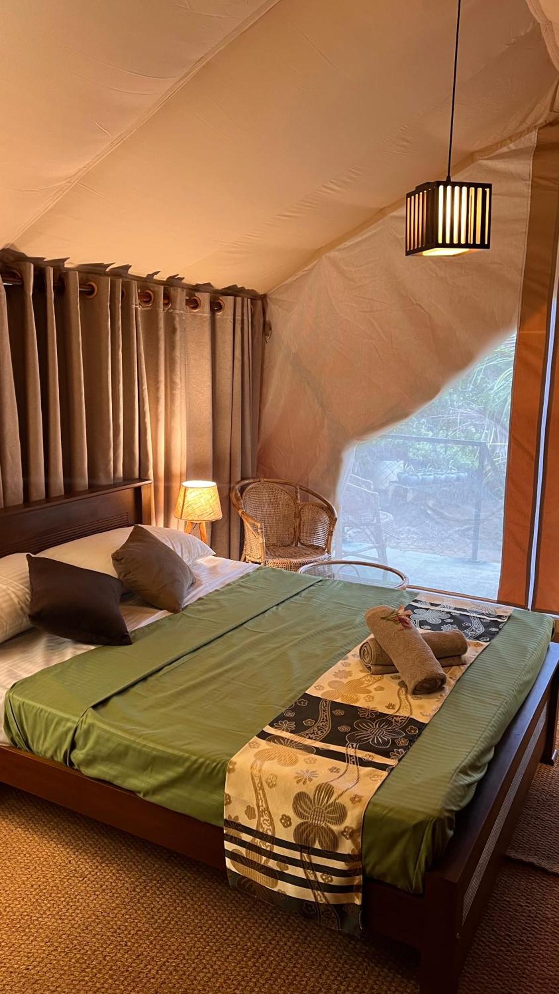 Готель At One - Glamping Rekawa Екстер'єр фото