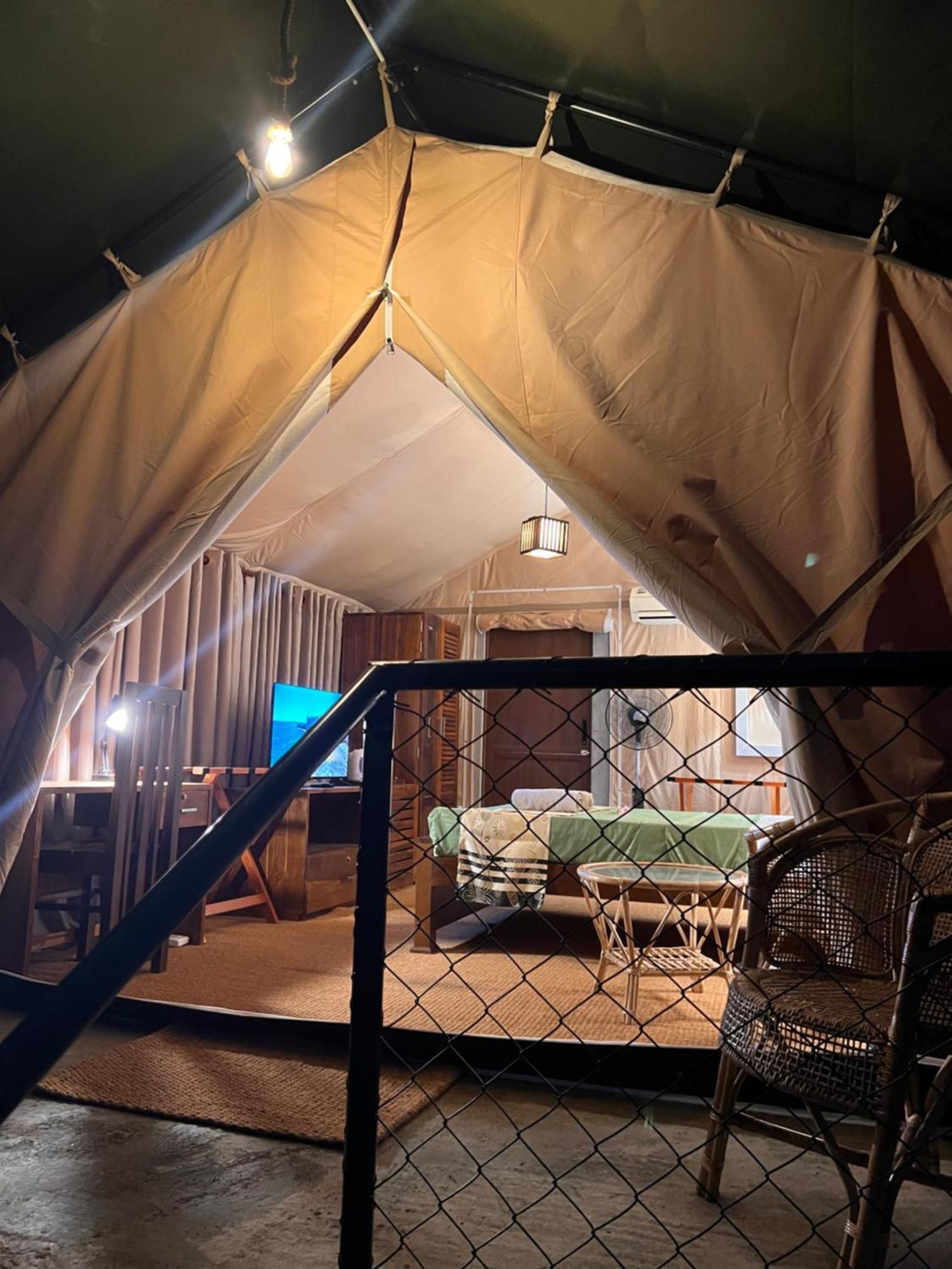 Готель At One - Glamping Rekawa Екстер'єр фото