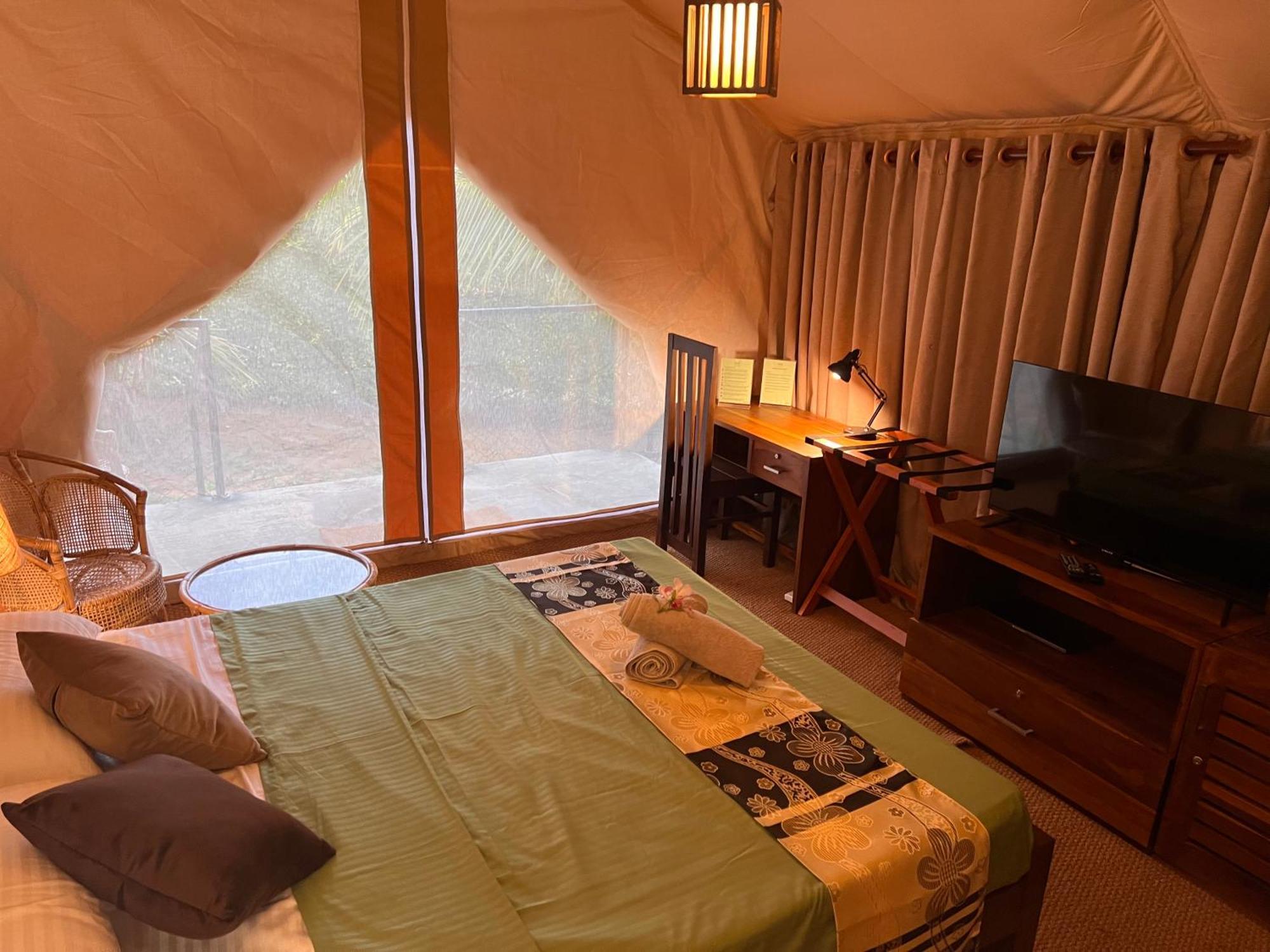 Готель At One - Glamping Rekawa Екстер'єр фото
